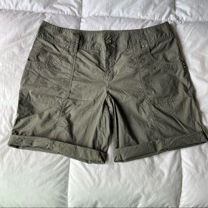International Concepts Shorts